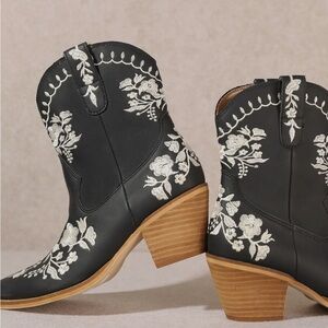 Mi.iM 8 Black Floral Embroidered Ankle Boots